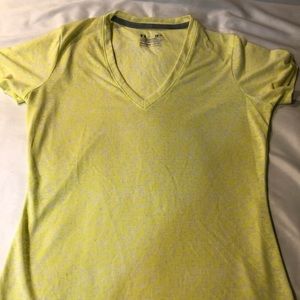 Under Armour short sleeve shirt